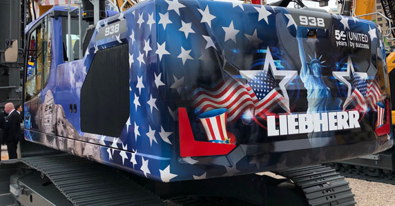 Custom painted Liebherr crane Custom painted Liebherr crane