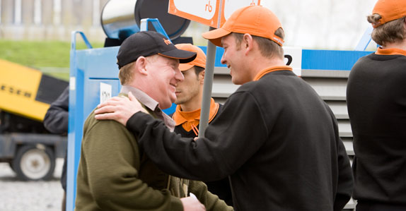 Our auctioneers meet and help customers in all kinds of businesses and from all walks of life